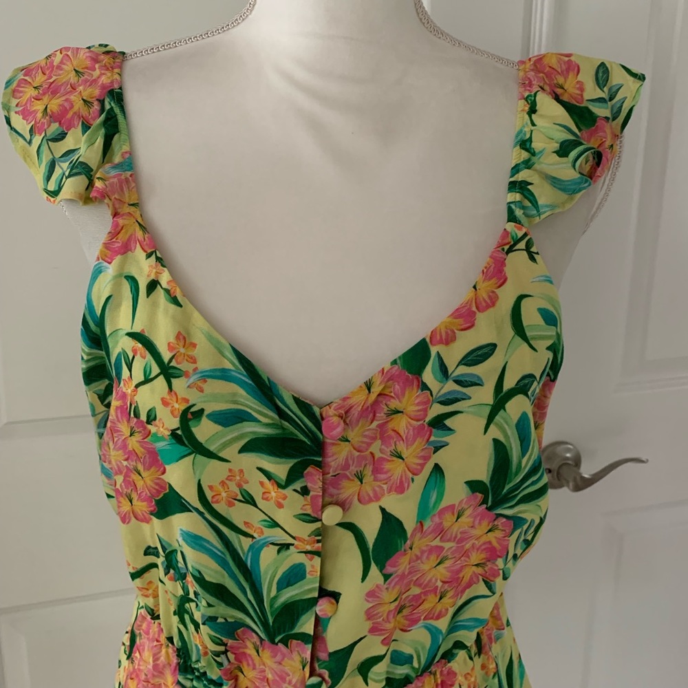 ANTHRO Farm Rio Ruffled Floral Tank - Picture 6 of 14